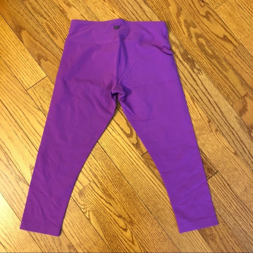 ZOBHA Cropped Yoga leggings Purple Women's SIZE 4 - Picture 4 of 4